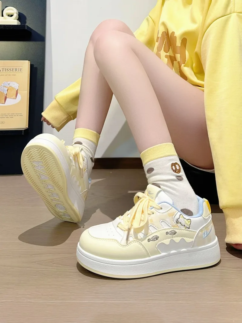 Giày Sneaker Warrior Đế Dày Họa Tiết Hoạt Hình Style Dopamine Hàn Quốc Đáng Yêu